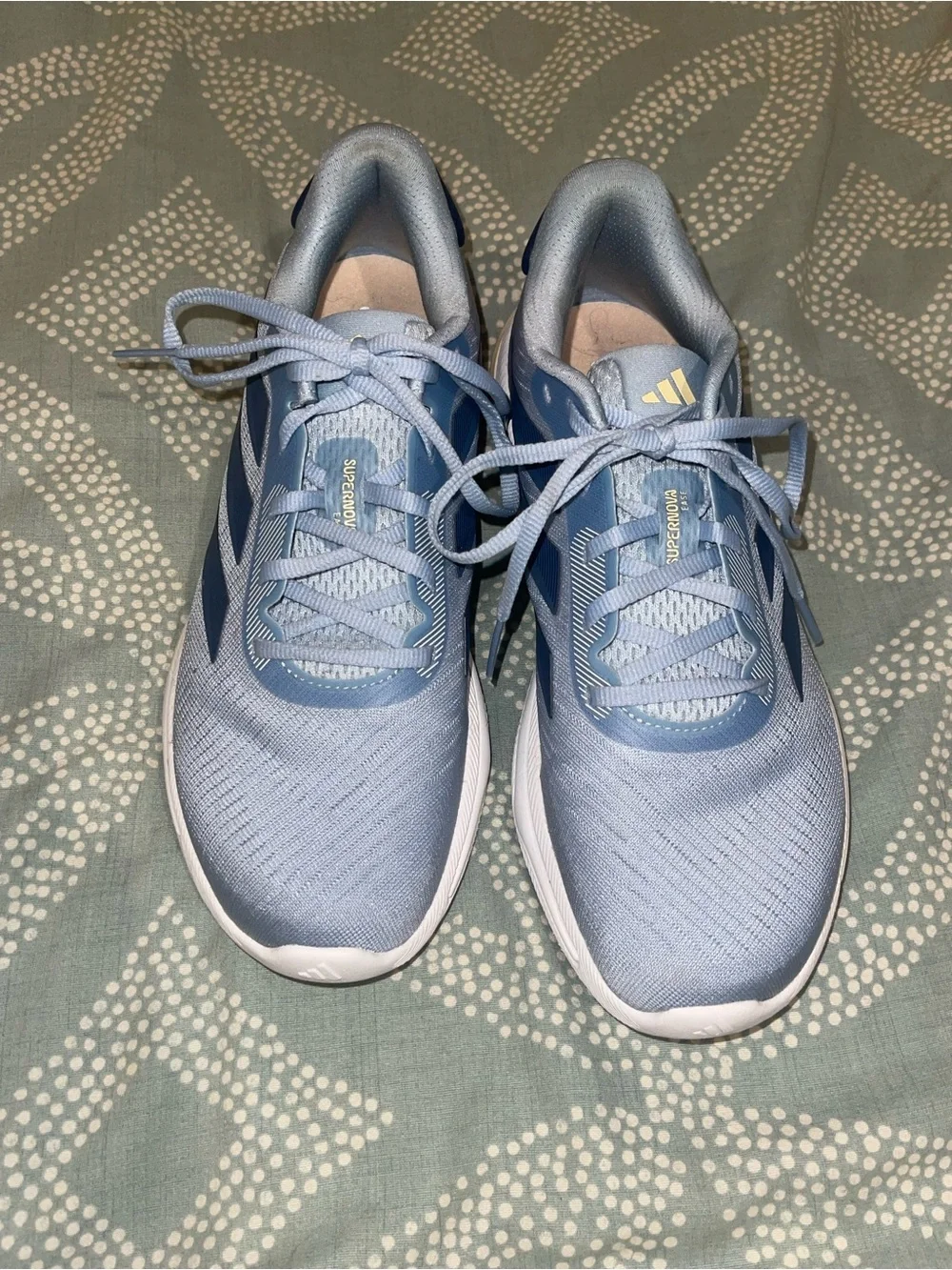 adidas Supernova Ease athletic shoes